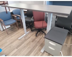 used adjustable height tables